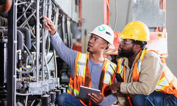 Best Electrical Installation Contractor  in Verandah, FL